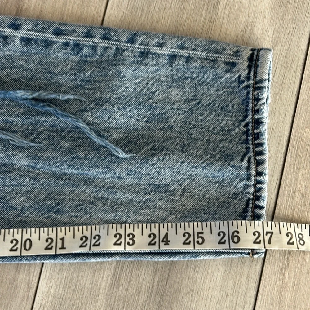 American Eagle Curvy MOM jeans size 4